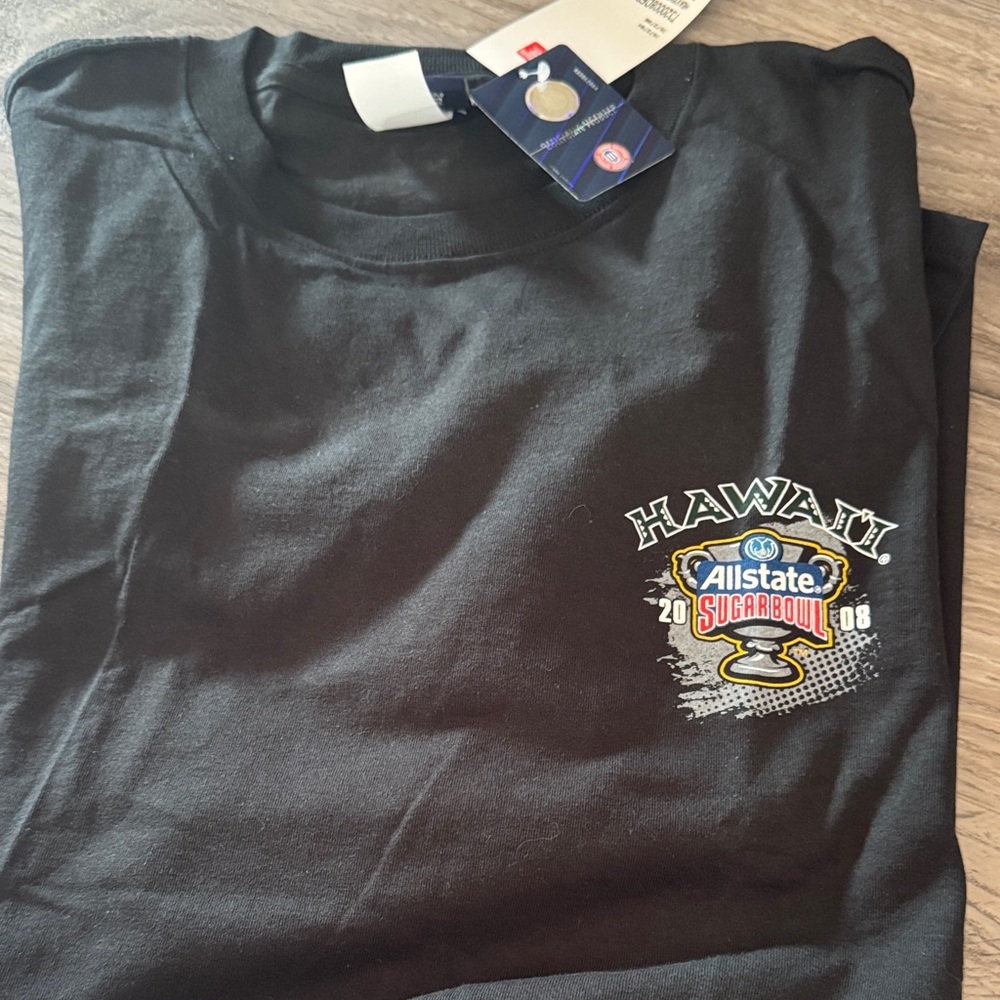 Black 2008 Hawaii Sugar Bowl Graphic Tee